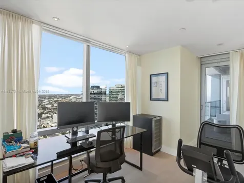 1425 Brickell Avenue Miami FL 33131