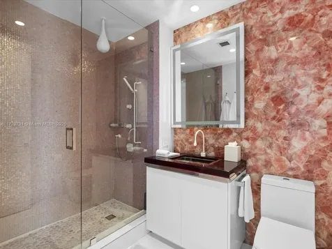 1425 Brickell Avenue Miami FL 33131