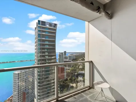 1425 Brickell Avenue Miami FL 33131