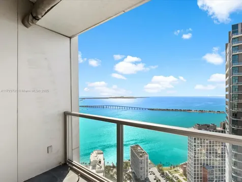 1425 Brickell Avenue Miami FL 33131