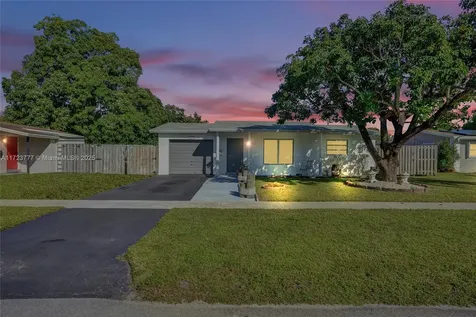 5841 NW 12th Court Sunrise FL 33313