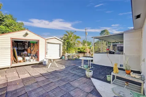 5841 NW 12th Court Sunrise FL 33313