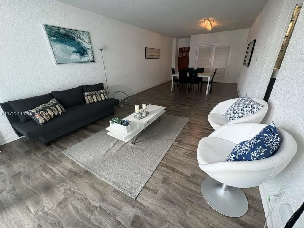 4001 S Ocean Drive Hollywood FL 33019