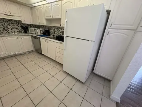 4001 S Ocean Drive Hollywood FL 33019
