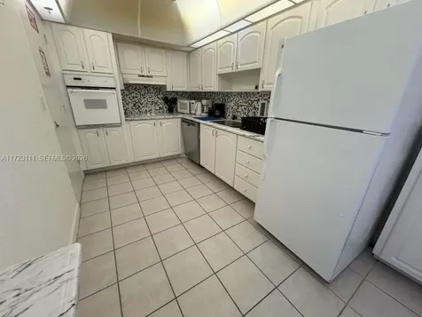 4001 S Ocean Drive Hollywood FL 33019