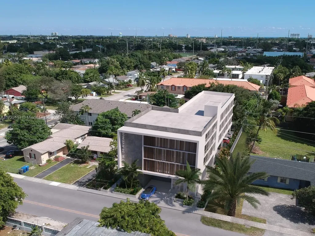 Hollywood FL 33020