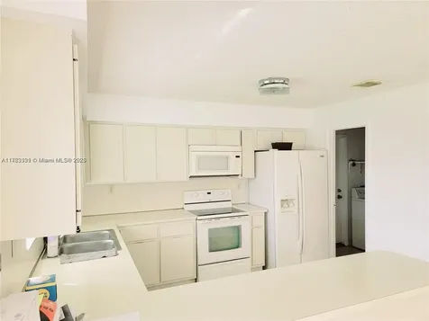 5205 SW 102nd Place Miami FL 33165