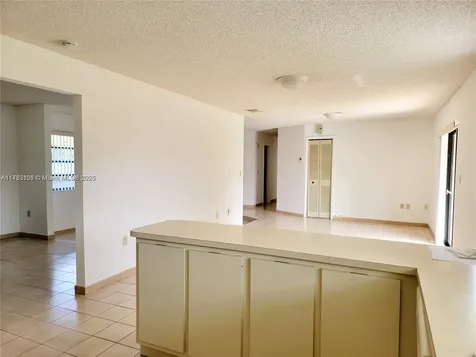 5205 SW 102nd Place Miami FL 33165