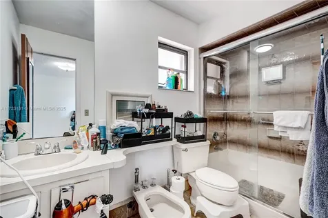 5205 SW 102nd Place Miami FL 33165