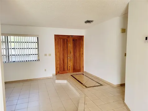 5205 SW 102nd Place Miami FL 33165