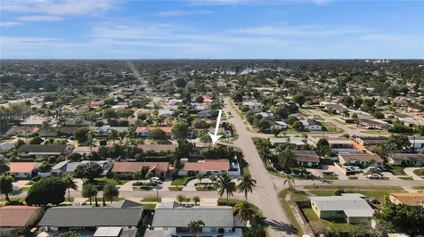 5205 SW 102nd Place Miami FL 33165