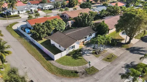 5205 SW 102nd Place Miami FL 33165