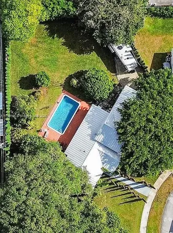8715 SW 81st Street Miami FL 33173