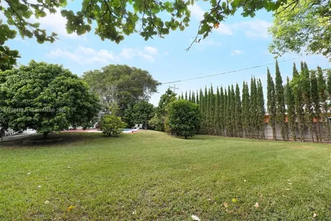 8715 SW 81st Street Miami FL 33173