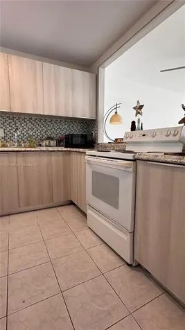 1825 S Ocean Drive Hallandale Beach FL 33009