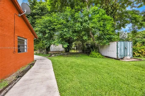 22150 SW 132nd Avenue Miami FL 33170