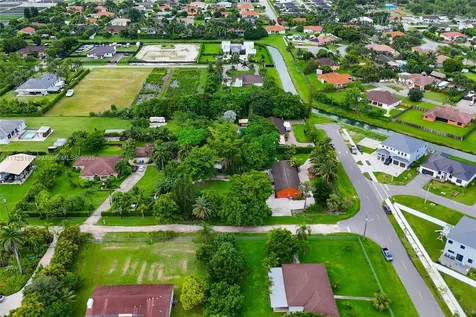 22150 SW 132nd Avenue Miami FL 33170