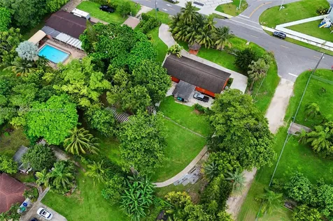 22150 SW 132nd Avenue Miami FL 33170