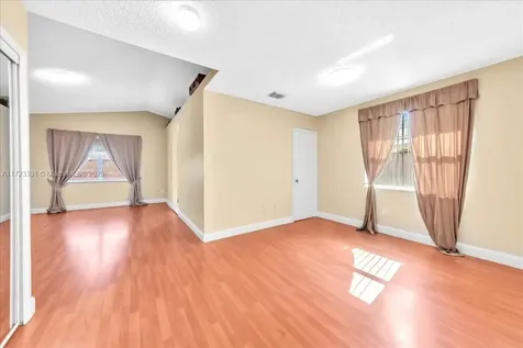 5061 SW 150th Avenue Miramar FL 33027