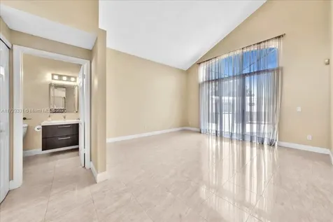 5061 SW 150th Avenue Miramar FL 33027