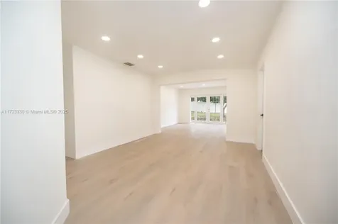 233 SW 7th Avenue Boynton Beach FL 33435