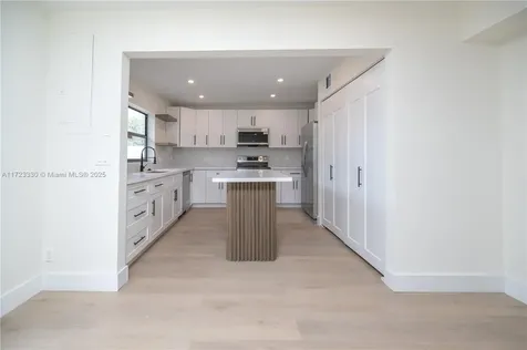 233 SW 7th Avenue Boynton Beach FL 33435