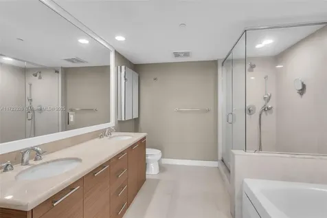 50 Biscayne Boulevard Miami FL 33132