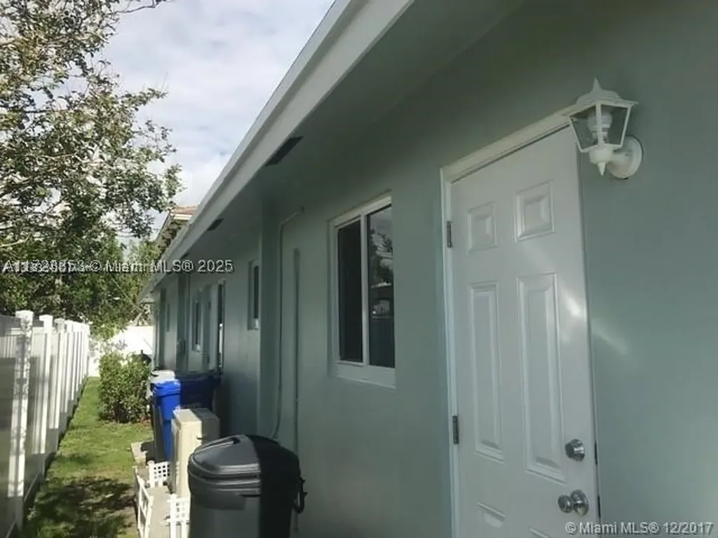 1231 NE 23rd Avenue Pompano Beach FL 33062