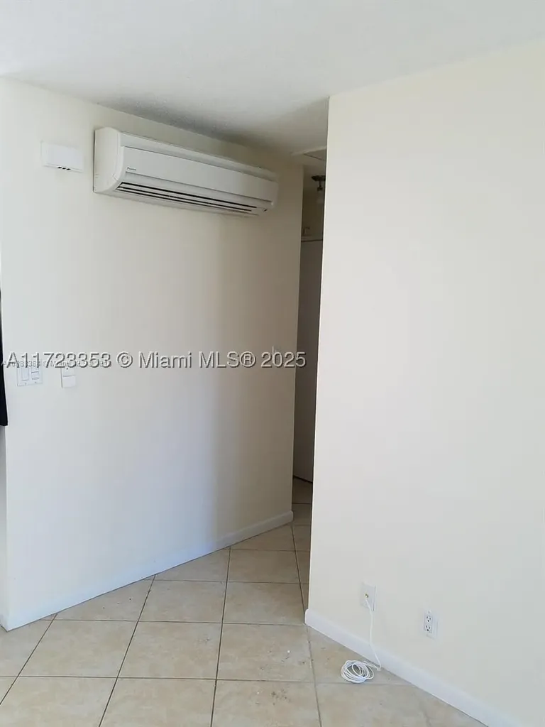 1231 NE 23rd Avenue Pompano Beach FL 33062