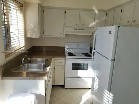 1231 NE 23rd Avenue Pompano Beach FL 33062