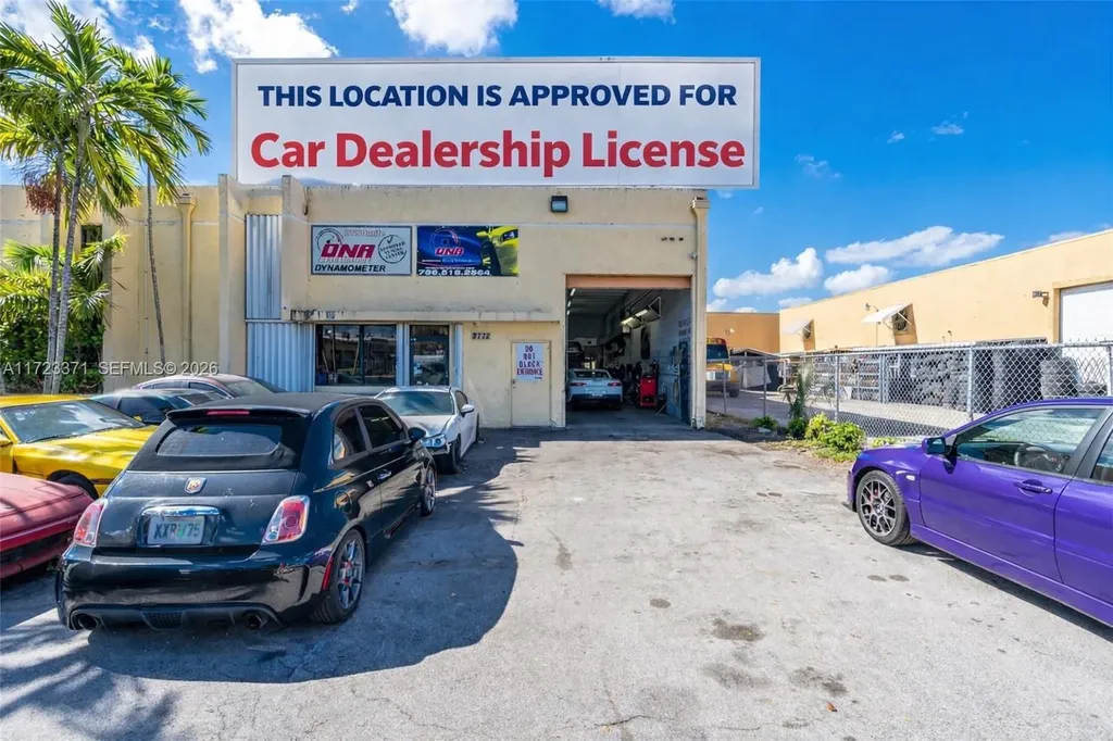 2700 W 79th Street Hialeah FL 33016