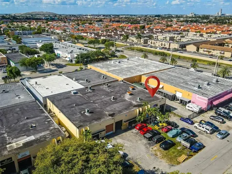 2700 W 79th Street Hialeah FL 33016
