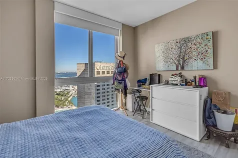 325 S Biscayne Boulevard Miami FL 33131