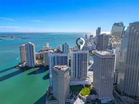325 S Biscayne Boulevard Miami FL 33131
