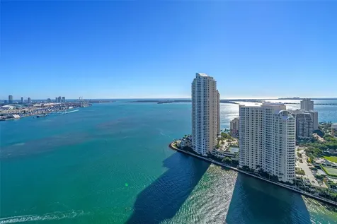 325 S Biscayne Boulevard Miami FL 33131