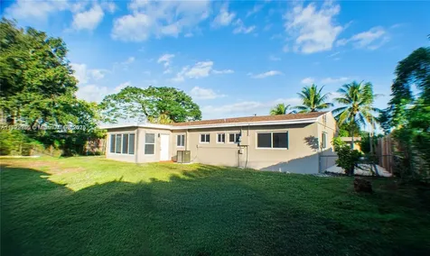 3220 NW 4th Court Lauderhill FL 33311