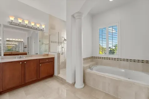 7945 SW 193rd Street Cutler Bay FL 33157