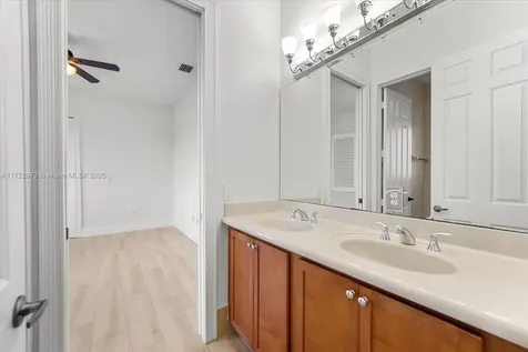 7945 SW 193rd Street Cutler Bay FL 33157
