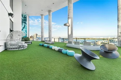 398 NE 5th Street Miami FL 33132