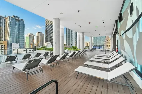 398 NE 5th Street Miami FL 33132