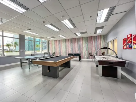 1200 Brickell Bay Drive Miami FL 33131