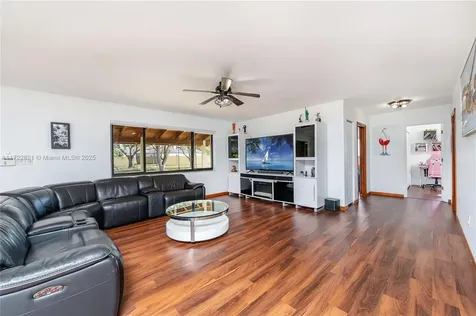 30950 SW 194th Avenue Homestead FL 33030