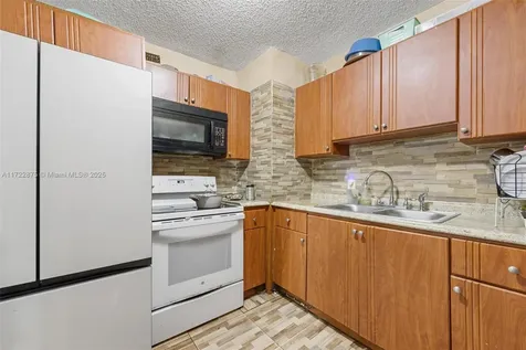 620 NE 137th Street North Miami FL 33161