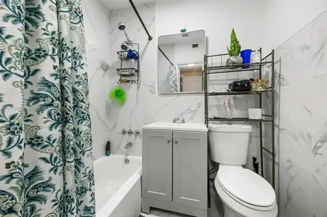 620 NE 137th Street North Miami FL 33161