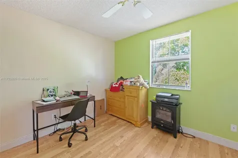 18463 NW 20th Street Pembroke Pines FL 33029