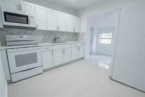 575 NW 49th Street Miami FL 33127