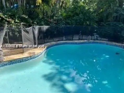 14501 SW 67th Avenue Coral Gables FL 33158