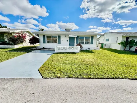 4904 NW 42nd Terrace Tamarac FL 33319