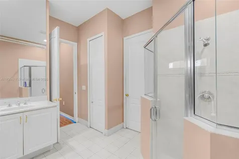 2039 NE 6th Court Homestead FL 33033