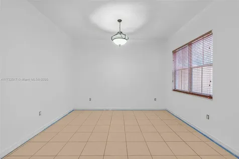 2039 NE 6th Court Homestead FL 33033